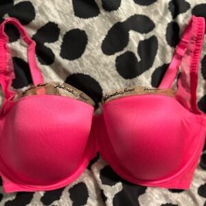 Victoria's Secret Bright Pink smooth logo embroidery lightly lined bra New 36DDD